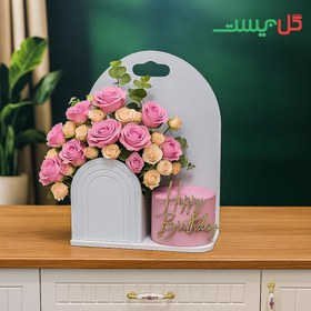 تصویر باکس گل و کیک تولد مدل بارلی 