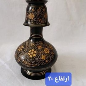 تصویر تنگ فلزی با بک لیوان 