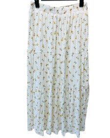 تصویر دامن گلدار - گل قرمز 