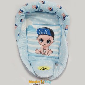 تصویر آغوش چاپی مخمل 