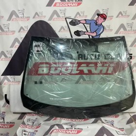 تصویر شیشه جلو رنو مگان 2000 