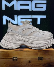 تصویر کتونی BALENCIAGA 16X سفید 