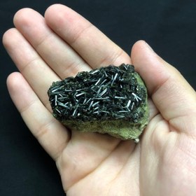 تصویر سنگ اپیدوت معدنی دور کننده انرژی های منفی تضمینی Epidote