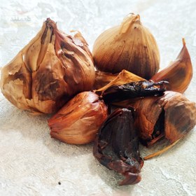 تصویر سیر سیاه - پاکت / 250 گرم 