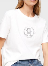 تصویر تی‌شرت با یقه گرد و لوگو برند Tommy Hilfiger Crew Neck Logo T-Shirt