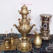 تصویر سرویس کامل سماور 1 لیتری ذغالی برنجی، قلم زنی خطی دست، کیفیت بالا 