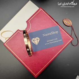 تصویر دستبند باریک لاو کارتیر نگین دار رزگلد کارتیر ( Cartier )