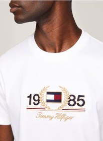 تصویر تی‌شرت مردانه با گلدوزی لوگو و یقه گرد - ترکیب پنبه، سفید برند Tommy Hilfiger Men's Logo Embroidery Featuring a Crew Neck T-Shirt - Cotton blend, White