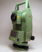 تصویر دوربین نقشه برداری لایکا مدل TCR802 POWER 