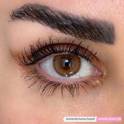 تصویر لنز قهوه ای عسلی دور محو لومو هیزل لومنتو 