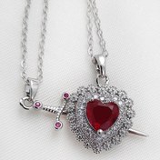 تصویر گردنبند ست قلب و شمشیر سواروسکی استیل ۴۵ سانت ۲ عدد 