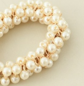 تصویر کش مو مرواریدی 