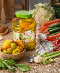 تصویر ترشی مخلوط 