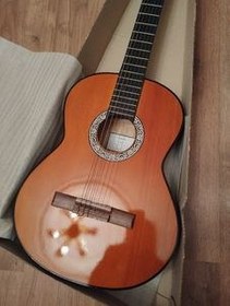 تصویر گیتار طرح c40 