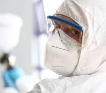 تصویر جعبه 12 عددی ماسک تنفسی KN95 مدل YI HE KANG (YI HE KN95 FACE MASK)