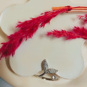 تصویر انگشتر دم‌ وال نگین‌دار 