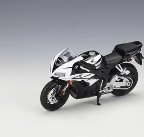 تصویر ماکت موتورسیکلت هوندا سی بی آر 1000 آرآر Honda CBR 1000RR برند Maisto 1/18 Honda CBR 1000RR Maisto 1/18