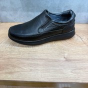 تصویر کفش مردانه چرمی با کیفیت با زیره پی یو درجه یک و بدون بند - مشکی / ۴۲ 