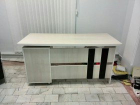 تصویر میز اداری کارشناسی صدف 