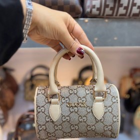 تصویر کیف صندوقی کوچیک - کرم 