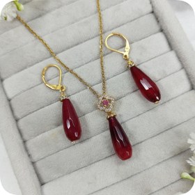 تصویر نیم ست اشکی عقیق یاقوتی 