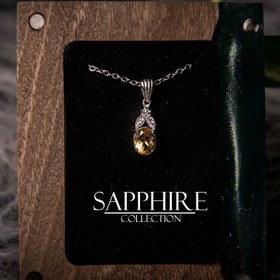 تصویر گردنلند سیترین پروانه ای 