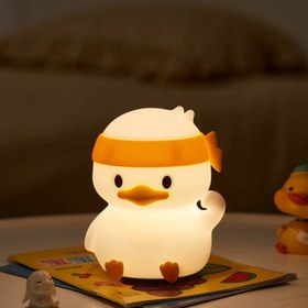 تصویر چراغ خواب طرح اردک نشسته Lamp Usb Cartoon Pat Light Duck Silicone Table