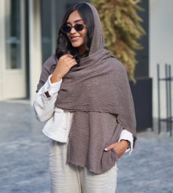 تصویر شال نخی پاییزه پلیسه حاشیه زنجیری - نخودی 