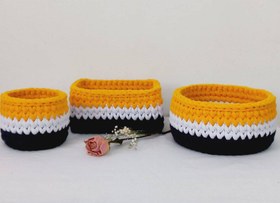 تصویر ست سیسمونی سبد تریکو پسرانه مدل گندمی زرد سبد تریکو نظم دهنده اتاق کودک