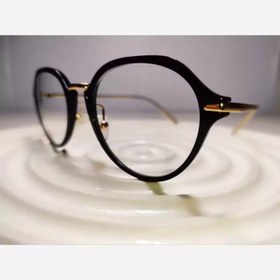 تصویر عینک طبی مدل گرد 