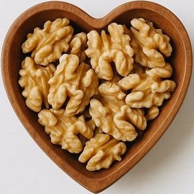 تصویر مغز گردو سفید ایرانی 