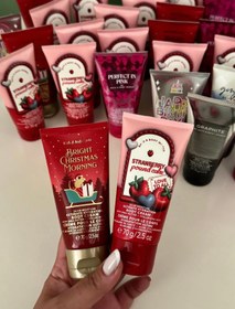 تصویر کرم بدن مینی strawberry pound cake1 