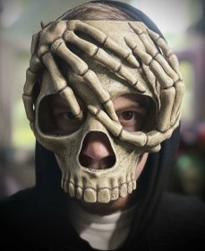 تصویر ماسک اسکلت و دست 