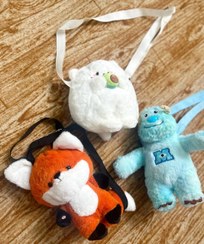 تصویر کیف عروسکی روباه خرسی سفید هیولا آبی 