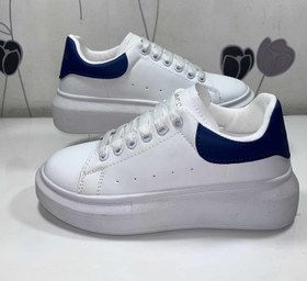 تصویر کفش اسپرت زنانه طرح مکویین Women's sports shoes McQueen model