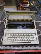 تصویر ماشین تایپ برقی قدیمی اصل BROTHER ژاپن 
