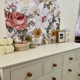 تصویر برچسب دیواری کودک تاتی کد ۱۵۹۷ طاق گل 