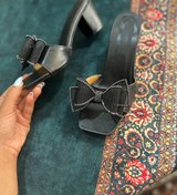 تصویر پاپیون چرم پاشنه ۶ (قالب کوچک‌پا) 