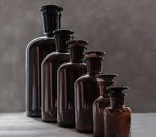 تصویر شیشه رنگی مایعی (دهانه تنگ ) 