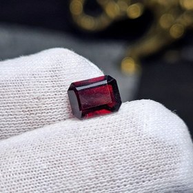 تصویر نگین سنگ طبیعی گارنت رودولایت معدنی کد S3736 