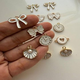 تصویر پلاک های سفید 