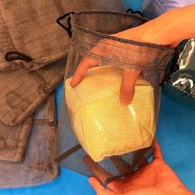 تصویر تاس پارچه ای 