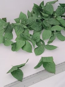 تصویر برگ گل مصنوعی 
