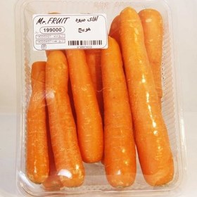 تصویر هویج آقای میوه 