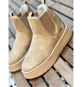 تصویر نیم بوت ‌UGG - سری ۱۲ تایی boot