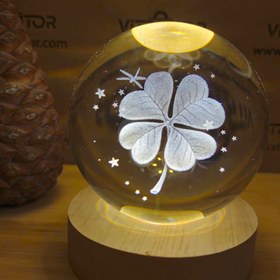 تصویر گوی کریستالی طرح گل 