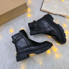 تصویر بوت مدل کارو 