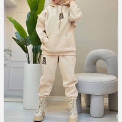 تصویر ست هودی و شلوار زنانه Moschino سایز فری جنس پنبه کرکی 