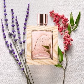 تصویر عطر زنانه سیگنچر ا Women's signature perfume Women's signature perfume