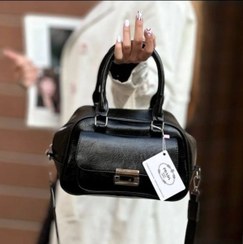 تصویر کیف زنانه مجلسی طرح ملانی 